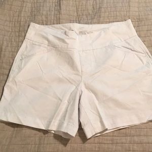 JAG white Shorts